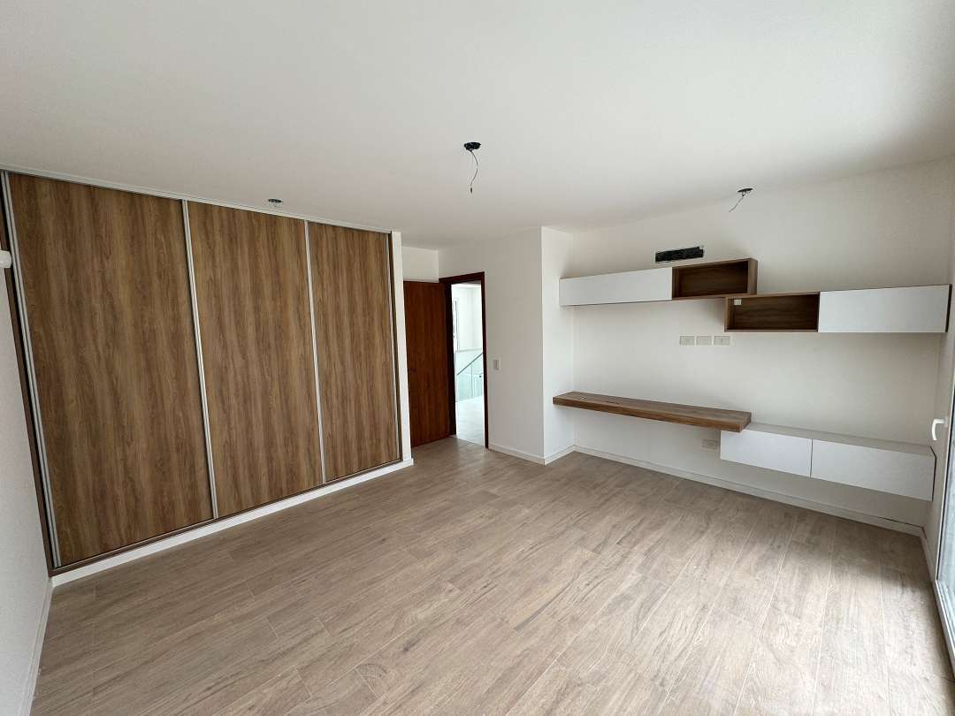 Casa IDG 38 2 dp